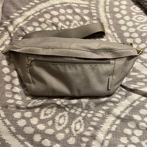 Canvelle Oversized Fanny Pack